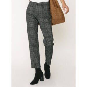 James Jeans Donna Gray Newspaper Plaid High Rise Ankle Mom Jeans NWT Size 28